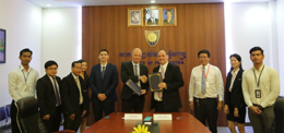MoU signing between UP Faculty of Pharmacy and Ucare Pharmacy Chain